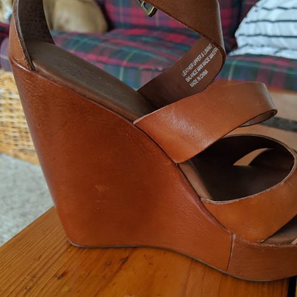 Korkease Wedges - Picture 4 of 4